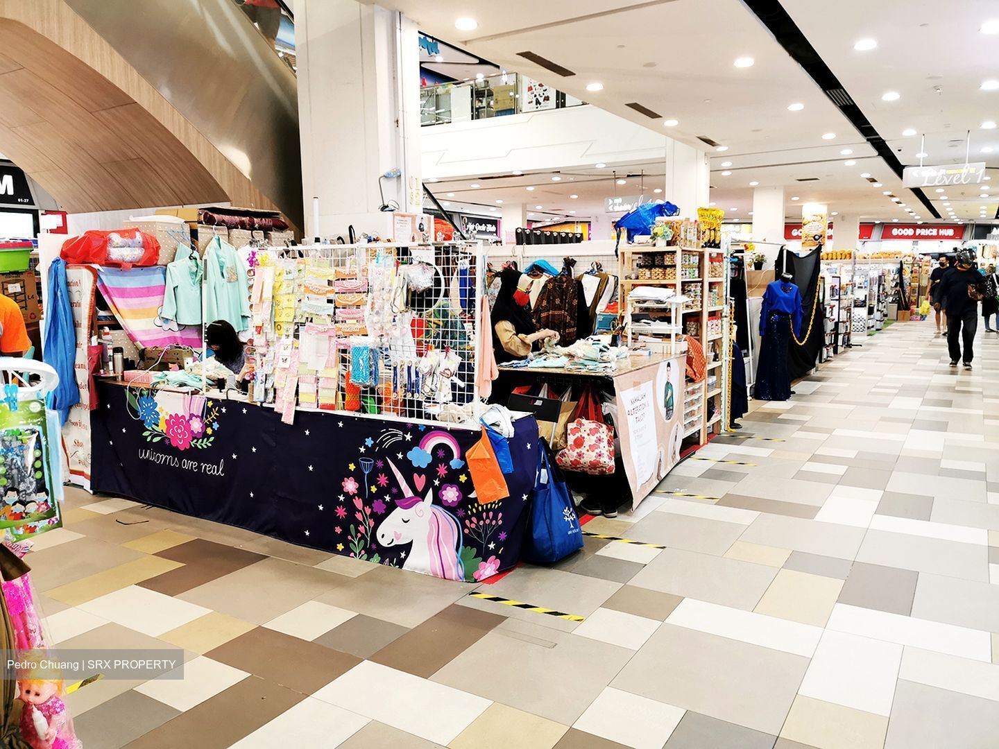 Junction Nine (D27), Retail #593808001